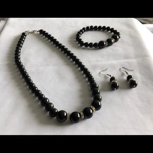 Black Pearl Necklace Set
